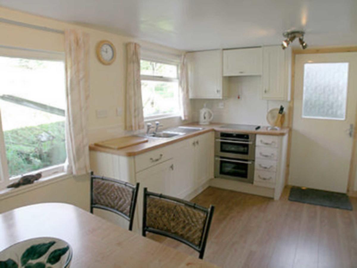 Brightwater Cottage Arnisdale Exterior photo